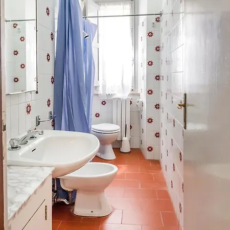 S266 - Sirolo, Quadrilocale Con Giardino E Posto Auto * סירולו