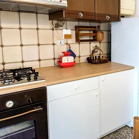 アパート S266 - Sirolo, Quadrilocale Con Giardino E Posto Auto シローロ